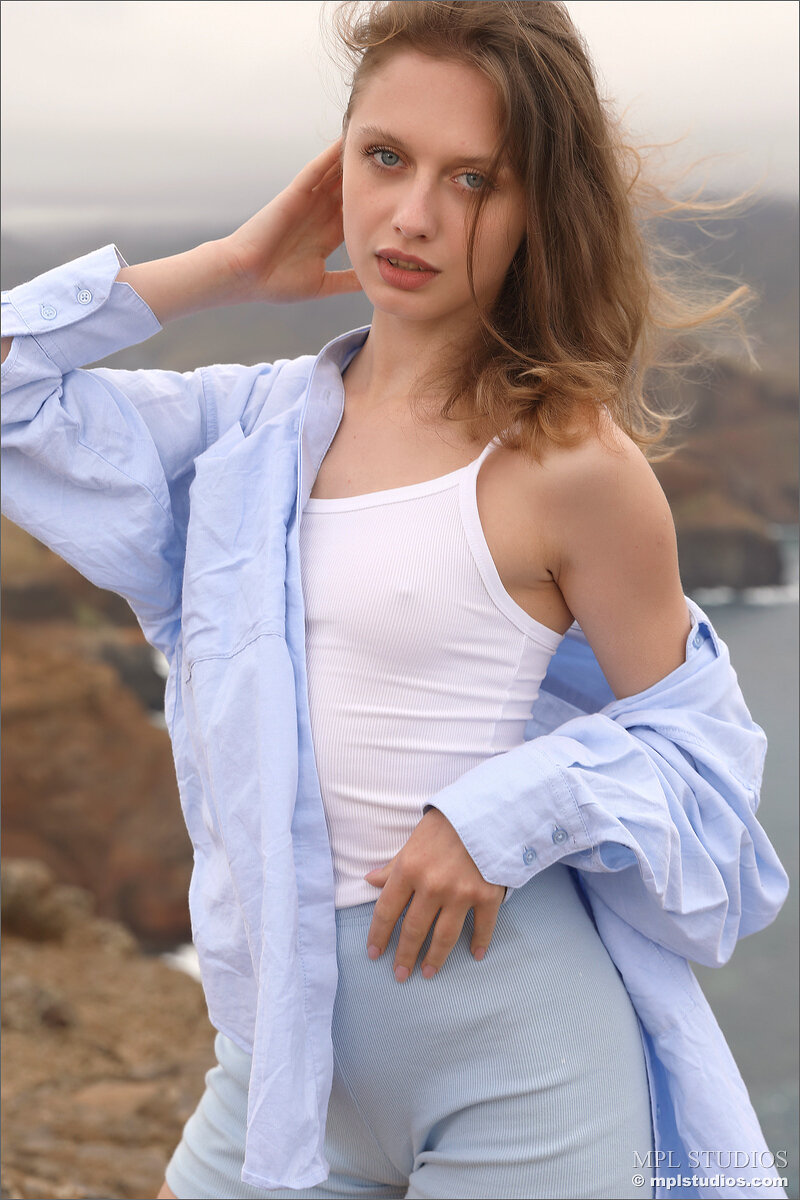 Наташа, 19
